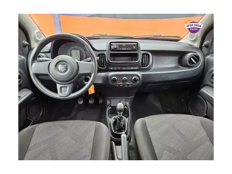 Fiat Mobi Cinza 8