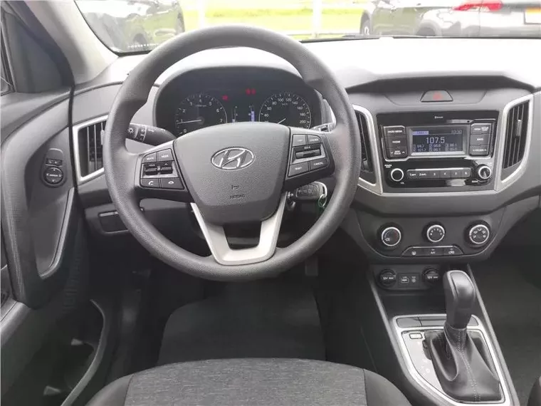 Hyundai Creta Prata 15