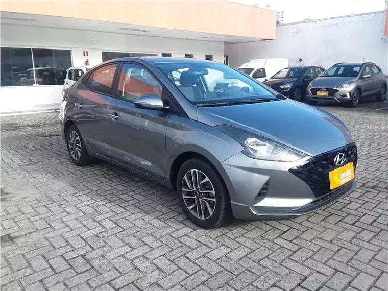 Hyundai HB20 Cinza 13