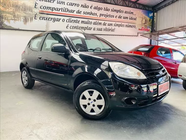 Ford KA Preto 11