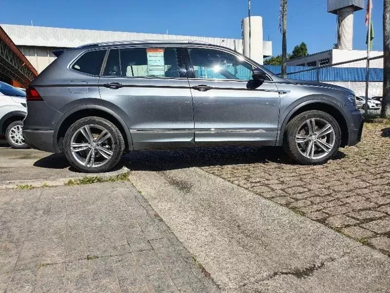 Volkswagen Tiguan Cinza 8