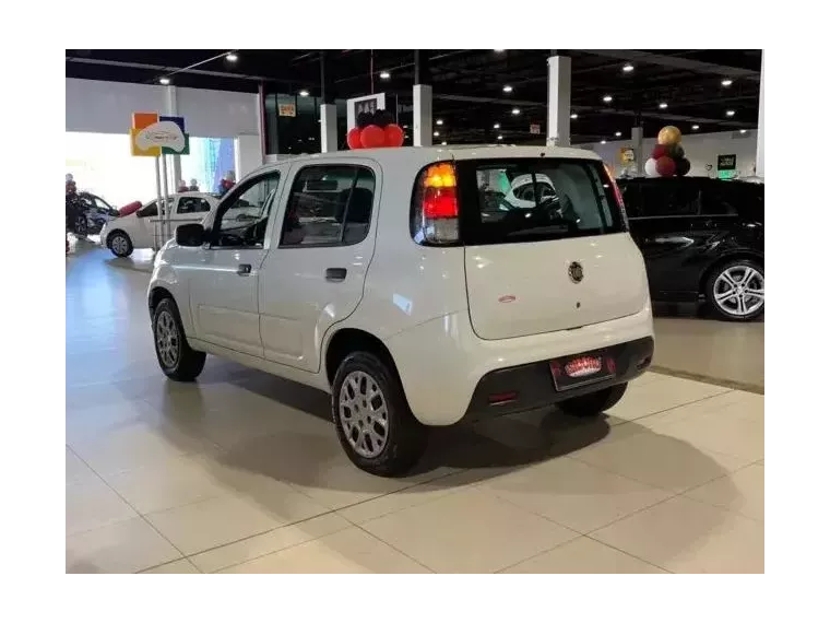 Fiat Uno Branco 5