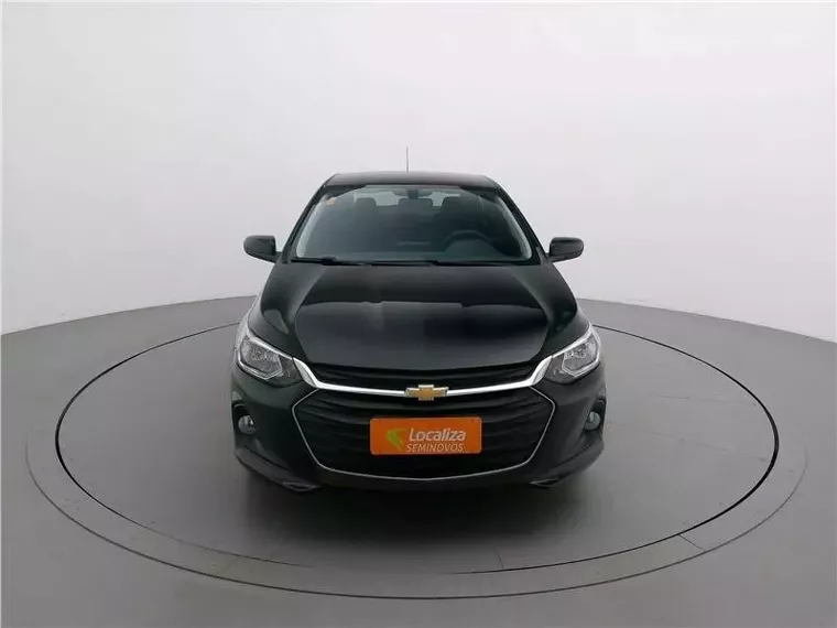 Chevrolet Onix Preto 11