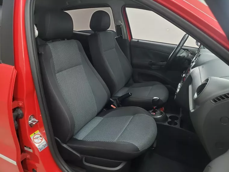 Volkswagen Gol Vermelho 7