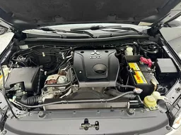 Mitsubishi L200 Triton