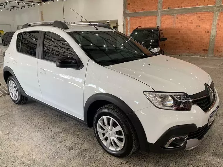 Renault Sandero Branco 2