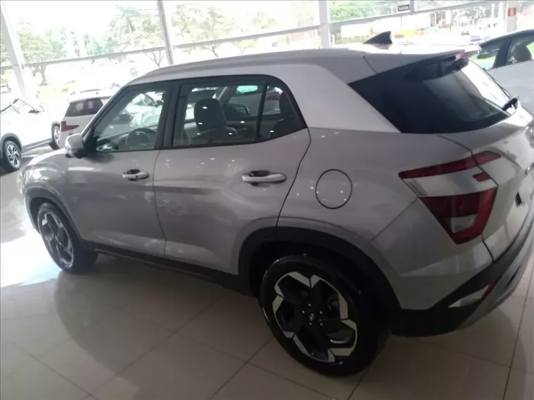 Hyundai Creta Prata 13