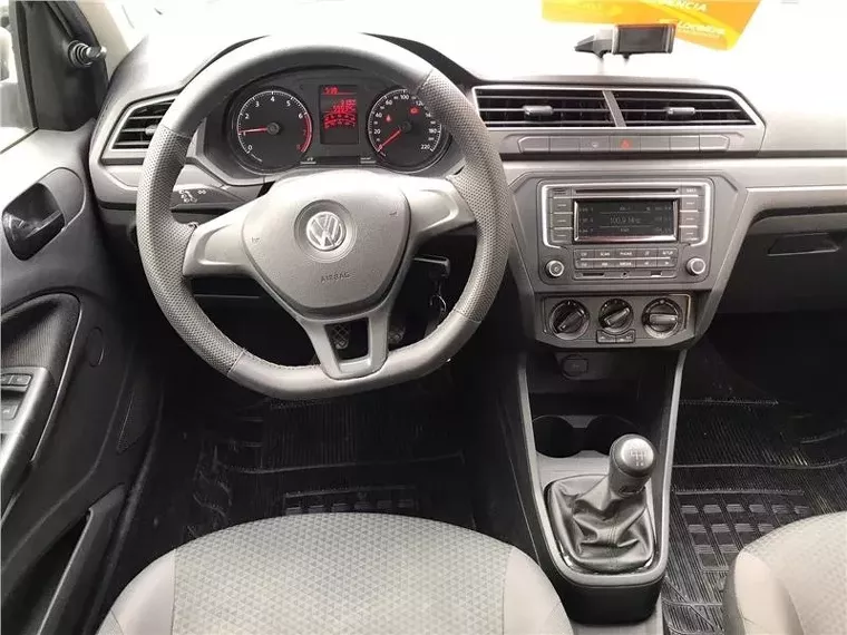 Volkswagen Gol Branco 10