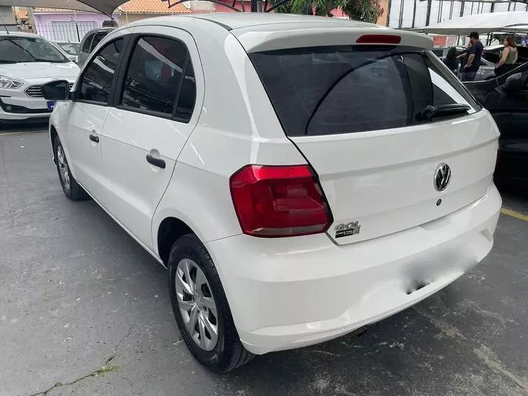 Volkswagen Gol Branco 2