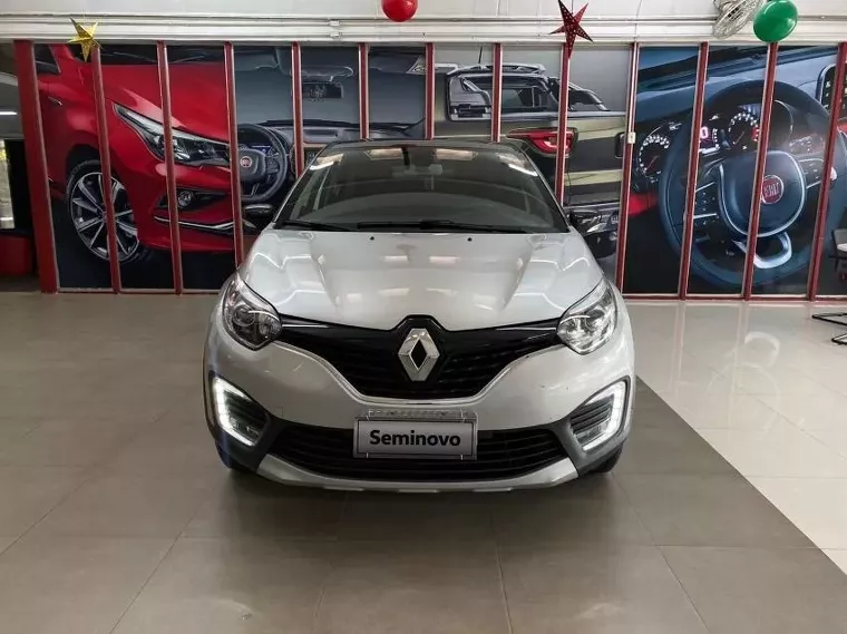 Renault Captur Prata 15