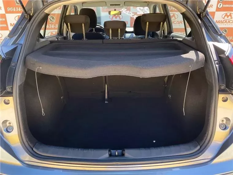 Nissan Kicks Cinza 5