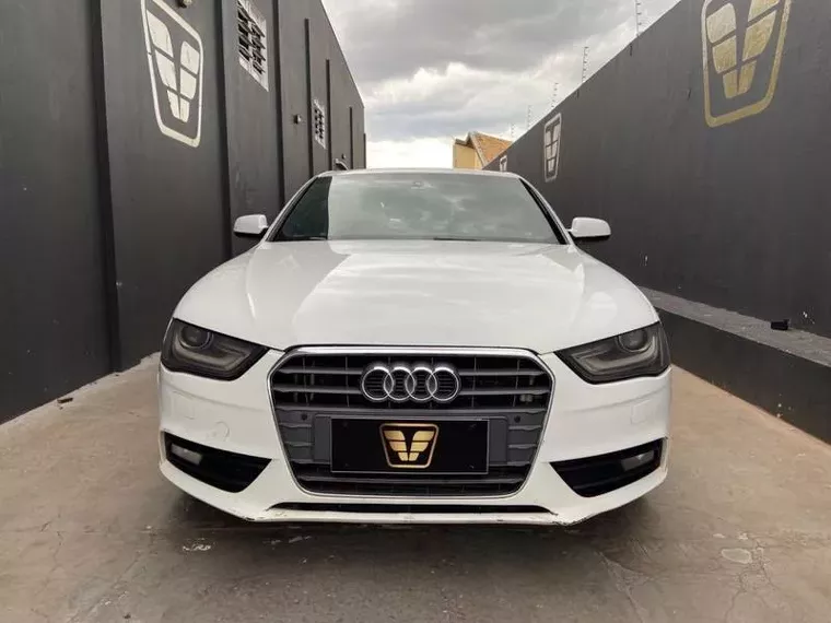 Audi A4 Branco 8