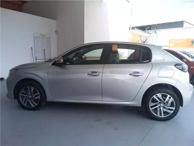 Peugeot 208 Cinza 3