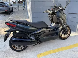 Xmax