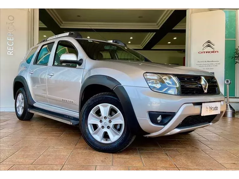 Renault Duster Prata 5