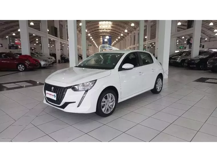 Peugeot 208 Branco 12