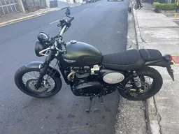 Triumph Street Scrambler