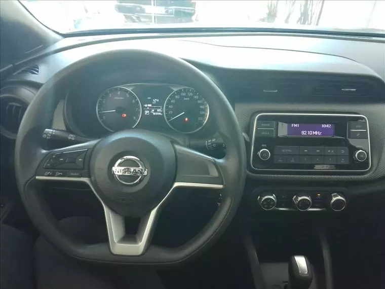 Nissan Kicks Cinza 8