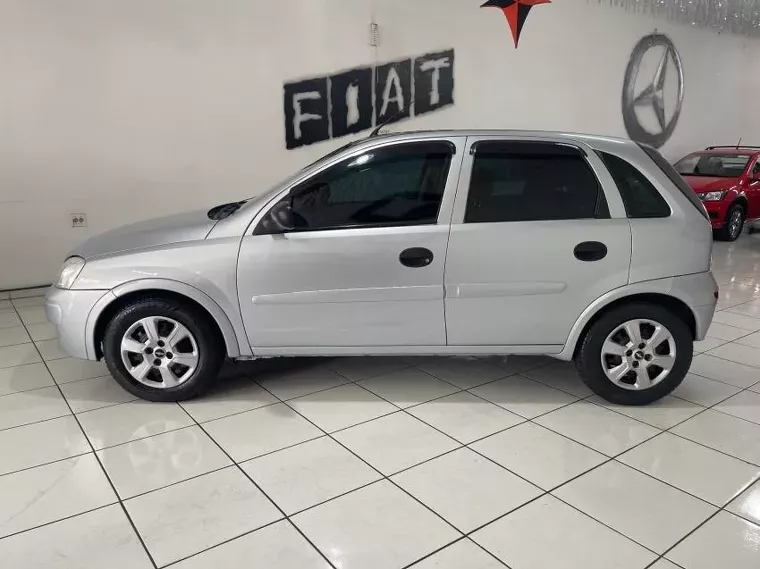 Chevrolet Corsa Prata 9