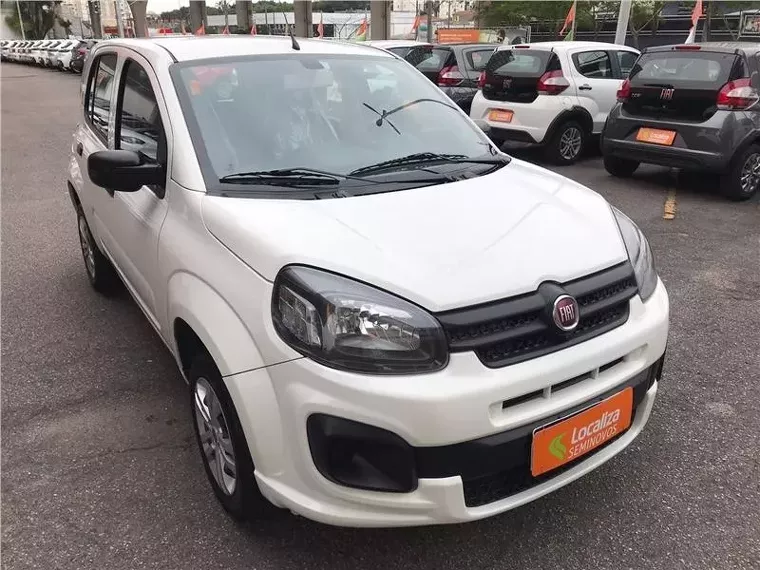 Fiat Uno Branco 1