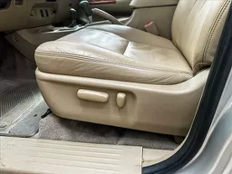 Toyota Hilux SW4