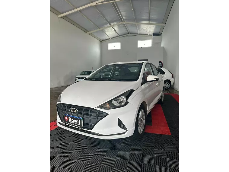 Hyundai HB20S Branco 1