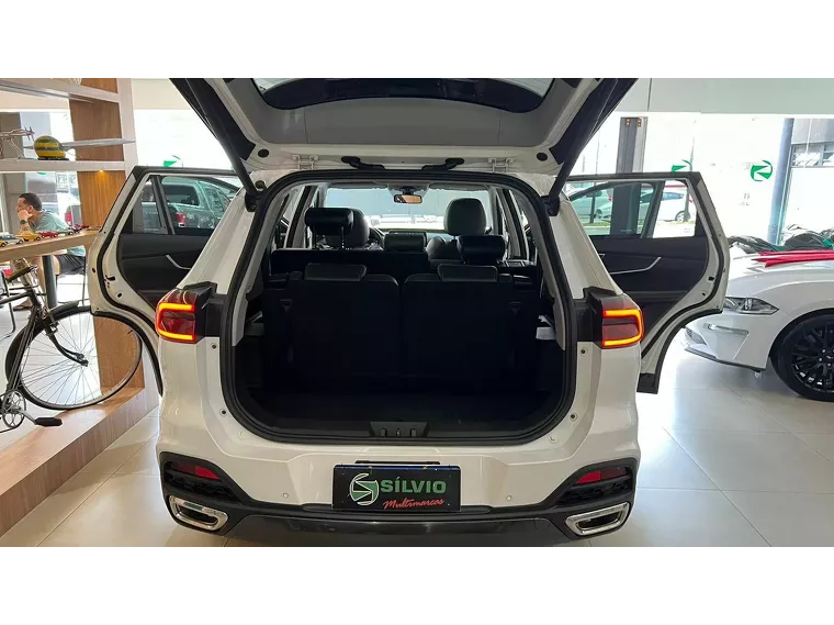 Chery Tiggo 8 Branco 15