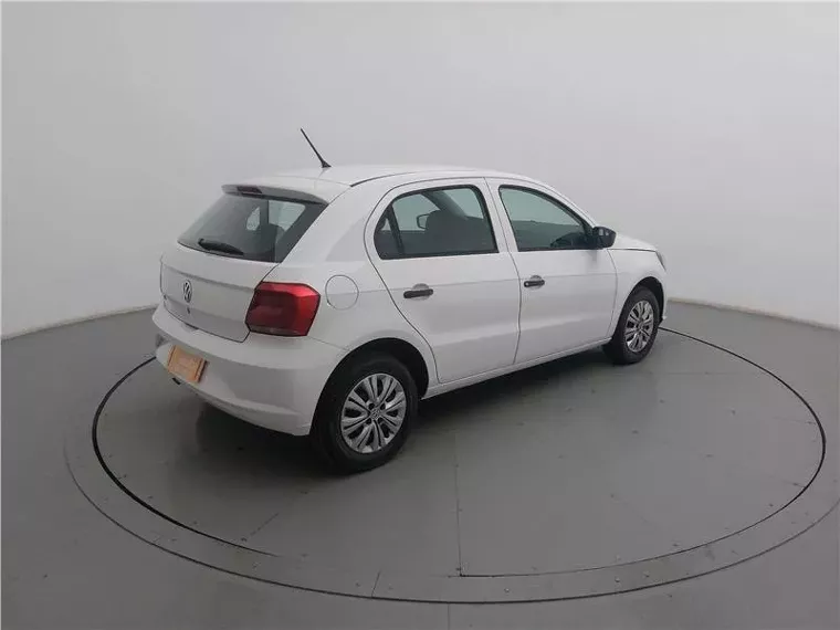 Volkswagen Gol Branco 6