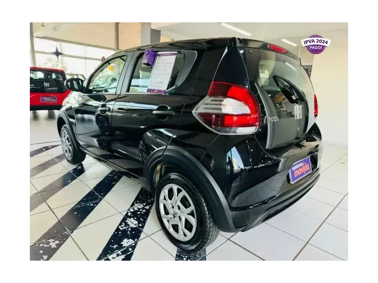 Fiat Mobi Preto 5