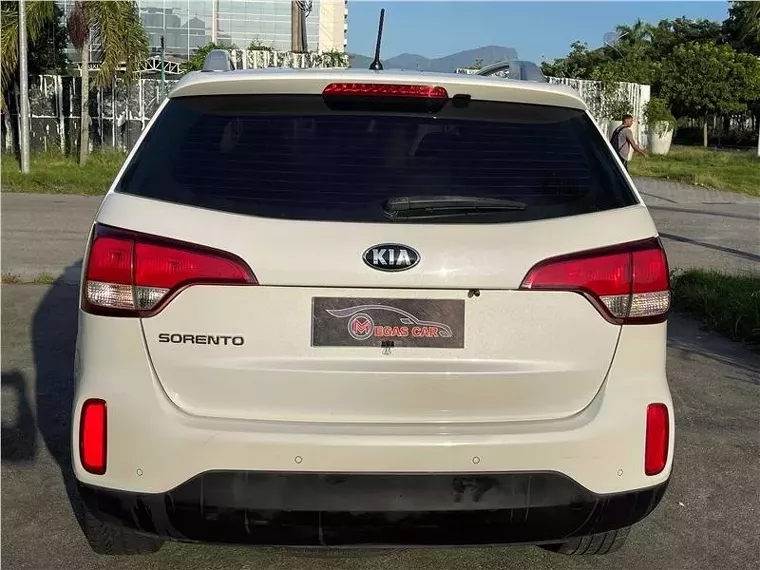 KIA Sorento Branco 8