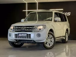 Mitsubishi Pajero Full