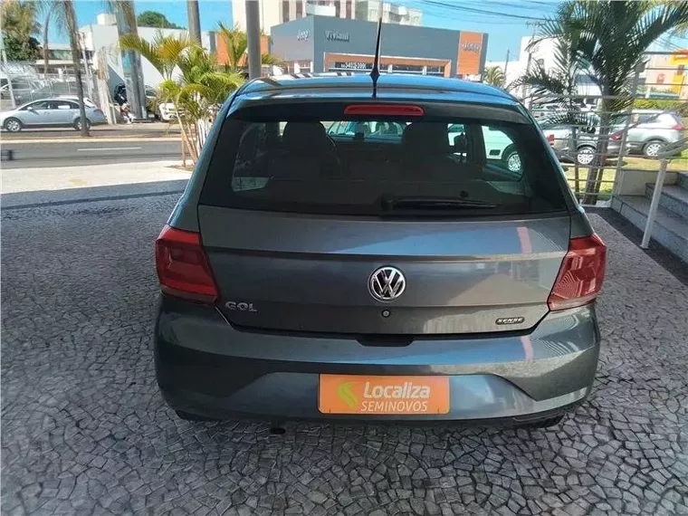 Volkswagen Gol Cinza 10