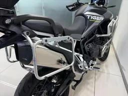 Triumph Tiger 900