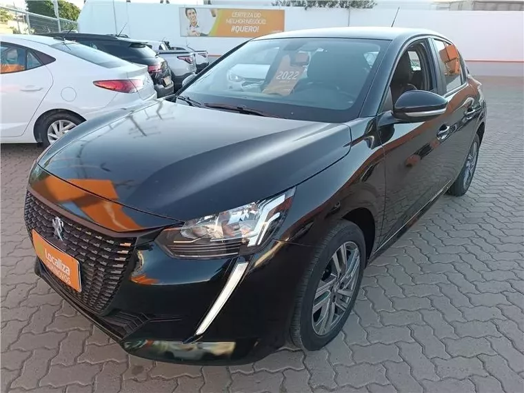 Peugeot 208 Preto 4