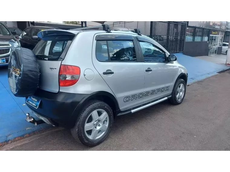 Volkswagen Crossfox Prata 1