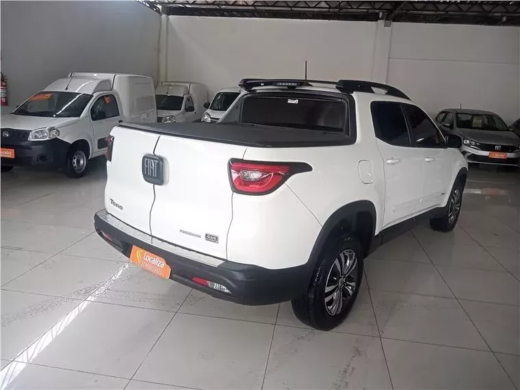 Fiat Toro Branco 5