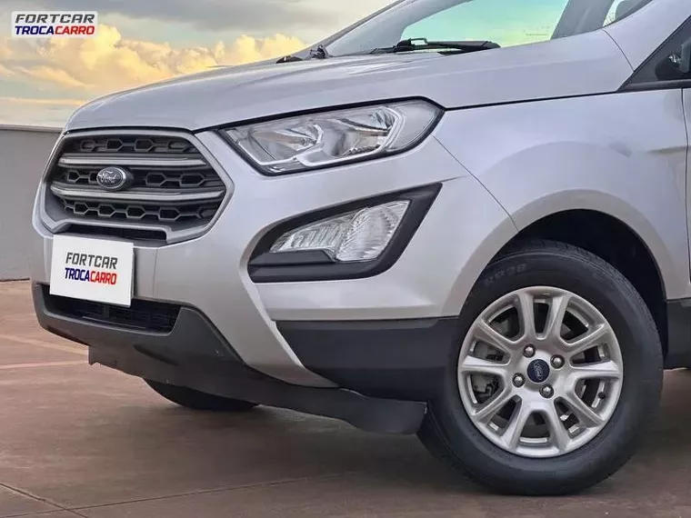 Ford Ecosport Prata 4