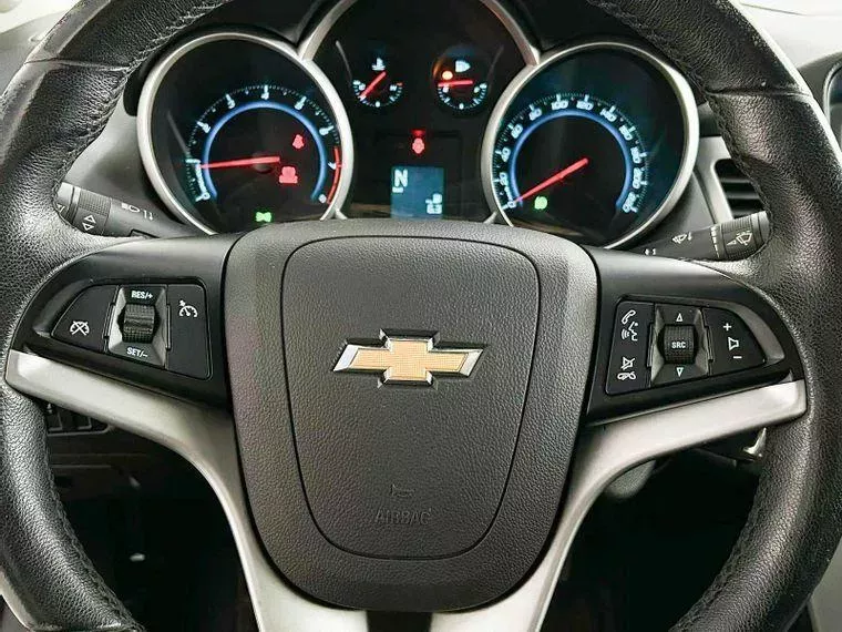 Chevrolet Cruze Preto 9