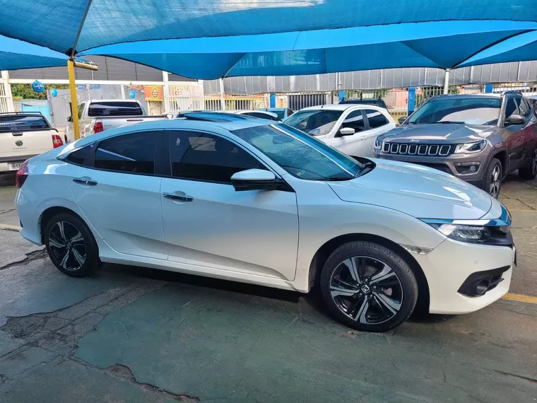 Honda Civic Branco 6