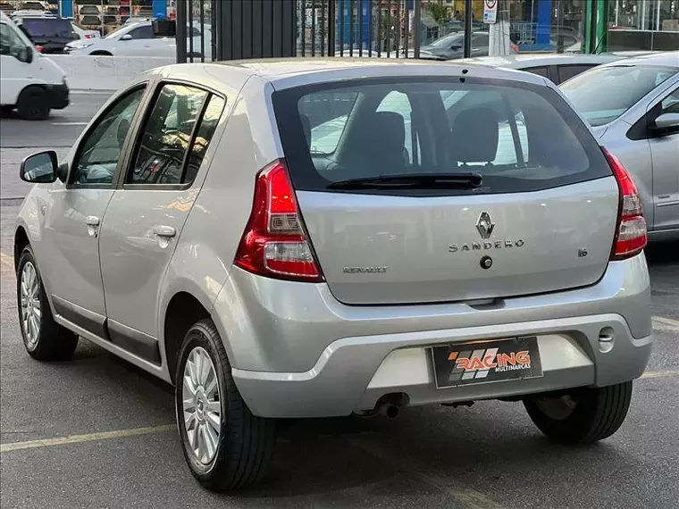 Renault Sandero Prata 5