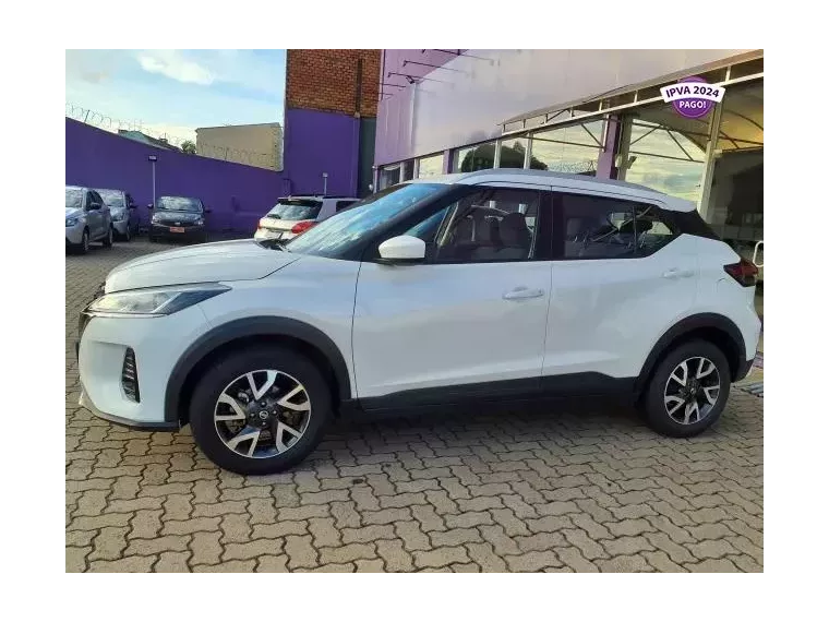 Nissan Kicks Branco 8