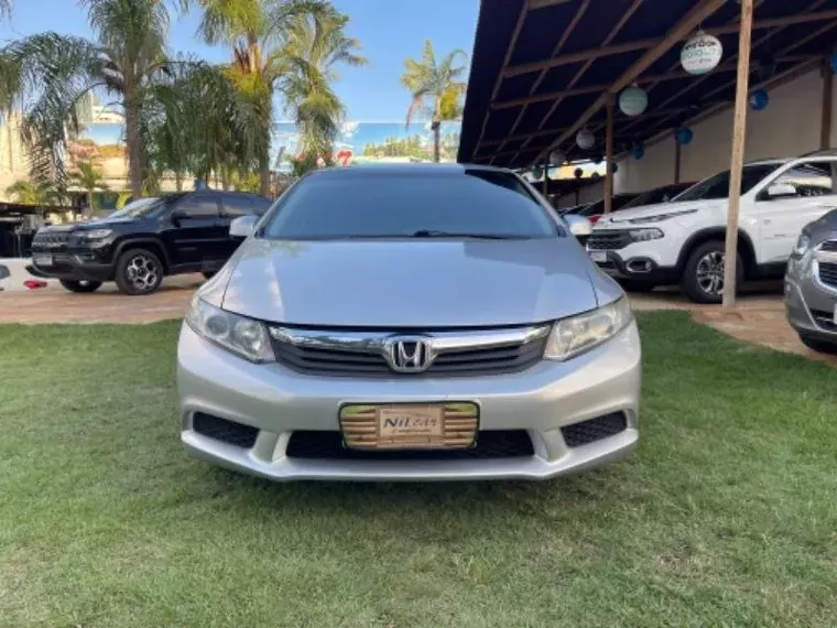 Honda Civic Cinza 1