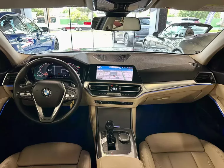 BMW 320i Azul 7