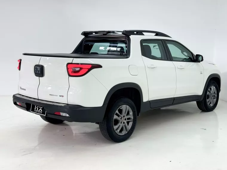 Fiat Toro Branco 4