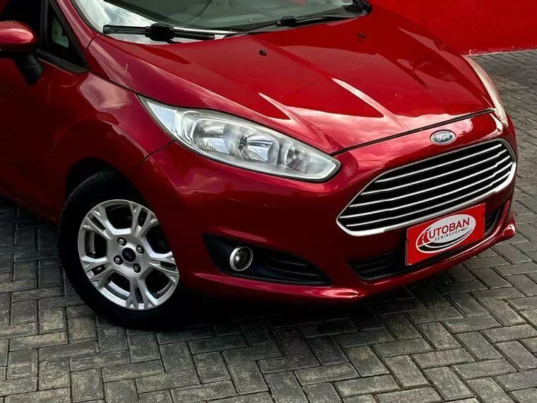 Ford Fiesta Vermelho 5