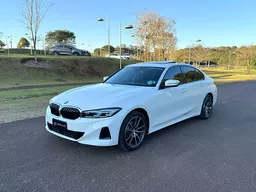 BMW 320i