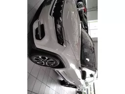 Jeep Commander