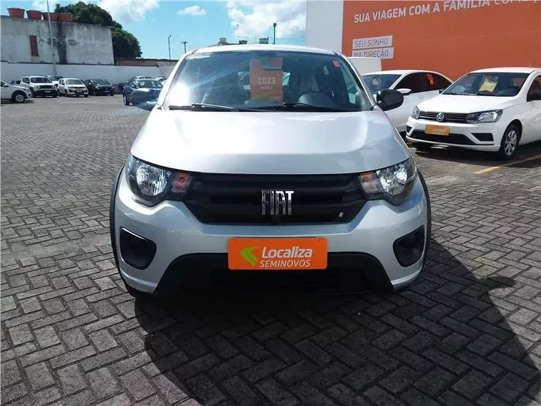 Fiat Mobi Prata 1