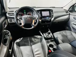Mitsubishi L200 Triton
