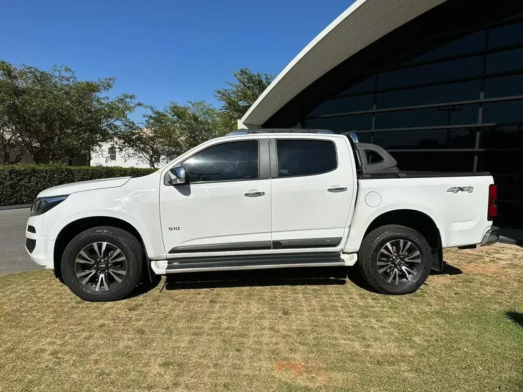 Chevrolet S10 Branco 2